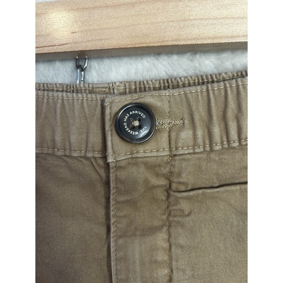 Chubbies Men's Medium Tan Cotton Fit  5.5" Inseam Thigh Shorts - Picture 4 of 8